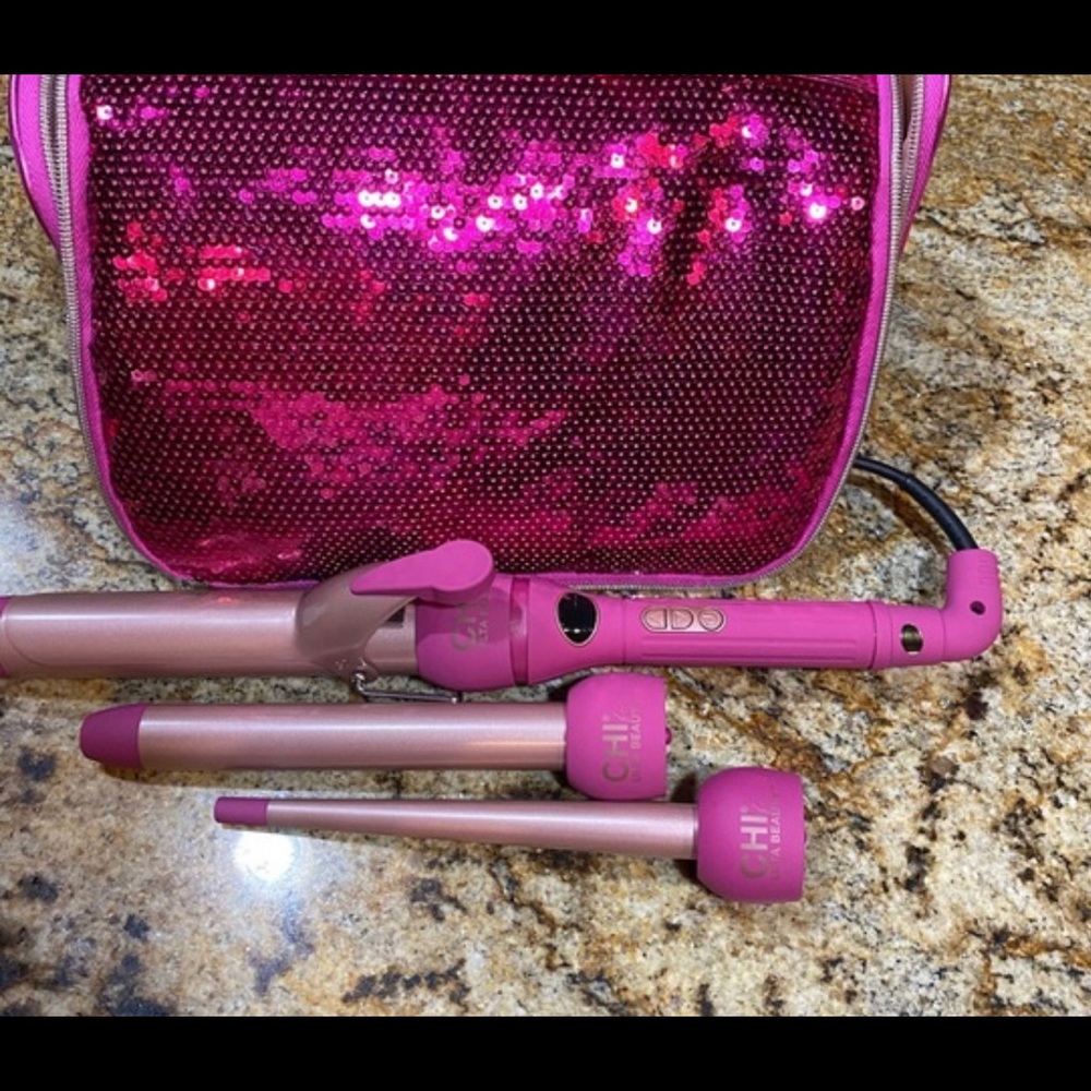 Perfect holiday gift!Chi for Ulta Beauty 3 Piece Interchangeable Curl Set